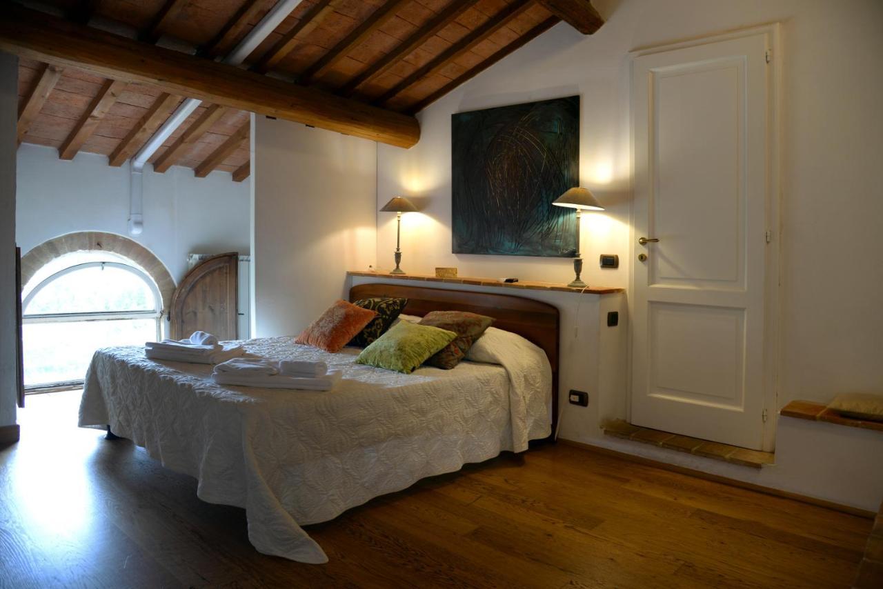 L'Albero Di Gameli Bed & Breakfast Чиуси Екстериор снимка