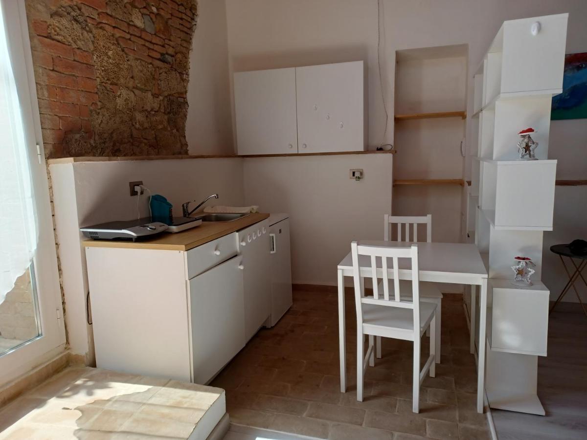 L'Albero Di Gameli Bed & Breakfast Чиуси Екстериор снимка