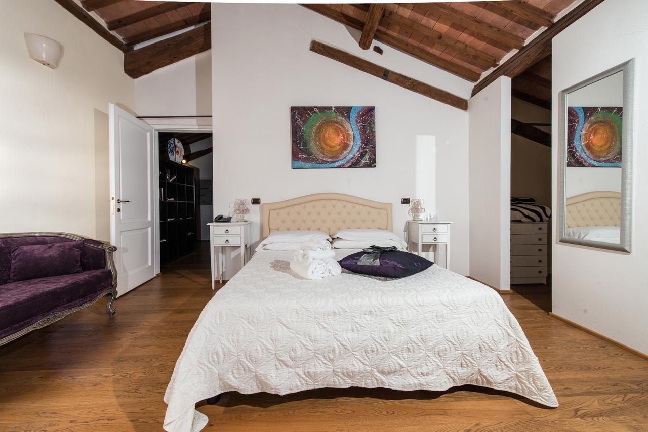 L'Albero Di Gameli Bed & Breakfast Чиуси Екстериор снимка