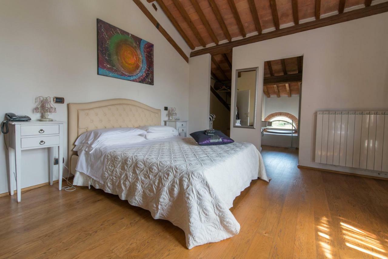 L'Albero Di Gameli Bed & Breakfast Чиуси Екстериор снимка