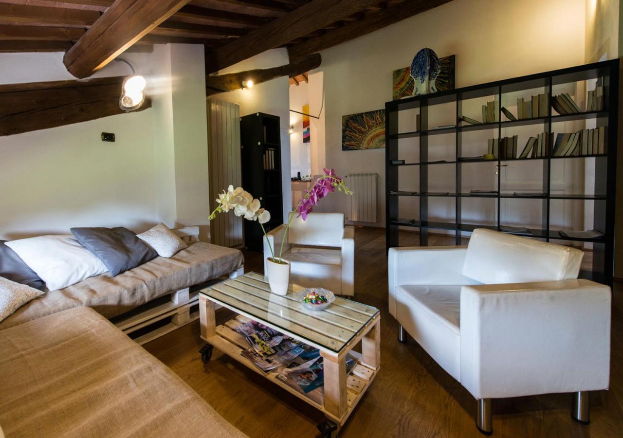 L'Albero Di Gameli Bed & Breakfast Чиуси Екстериор снимка